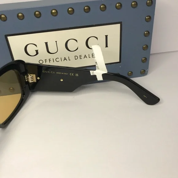 ? - New Authentic Unisex GG1251S 001 Black/Yellow lenses Oversized Sunglasses Gucci | Accessories | New Authentic Unisex Gg251s 01  main image 3